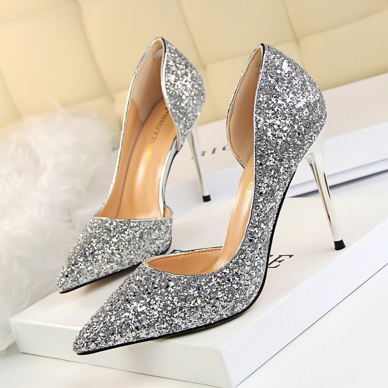 415966801